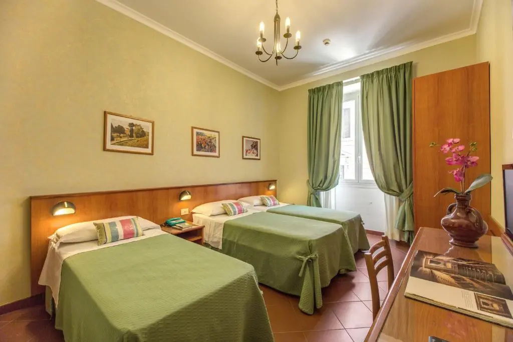Triple room