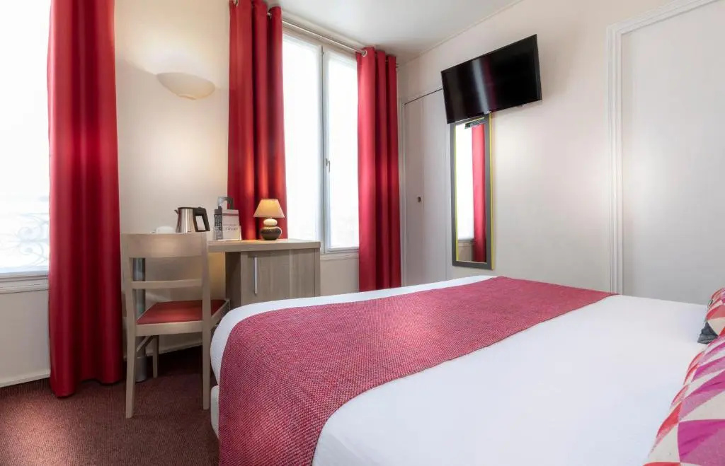 Standard Double room (full double bed)