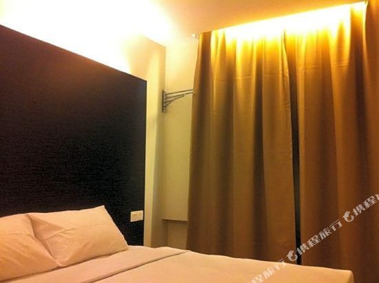 Yomi Hotel