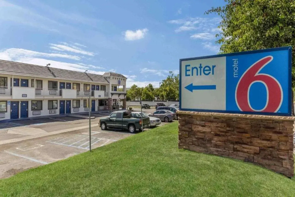 Motel 6 Fremont, CA - South