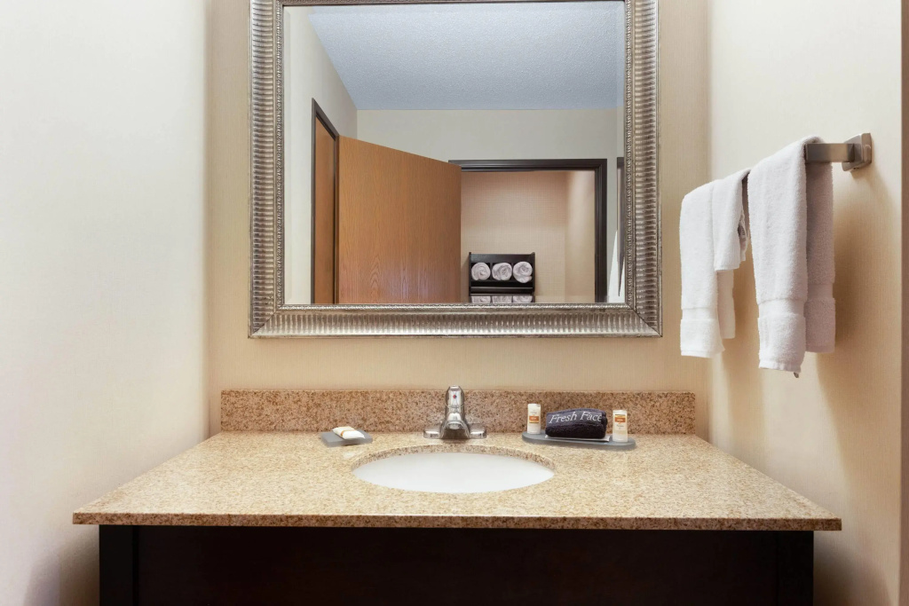 AmericInn by Wyndham Frankfort IN - Général