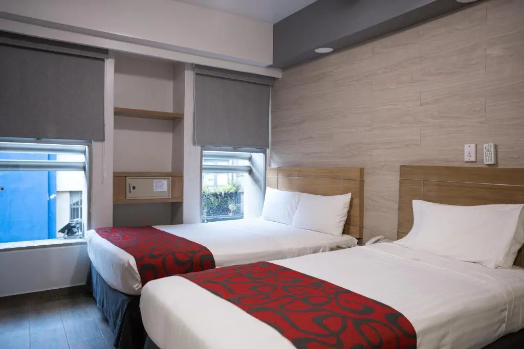 Double room (twin beds)