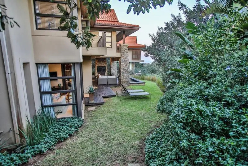 Zimbali 4 Bedroom with pool ZHB1