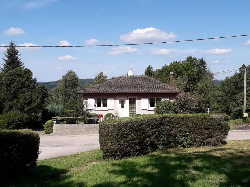 Gite Anould, 3 pièces, 4 personnes - FR-1-589-75