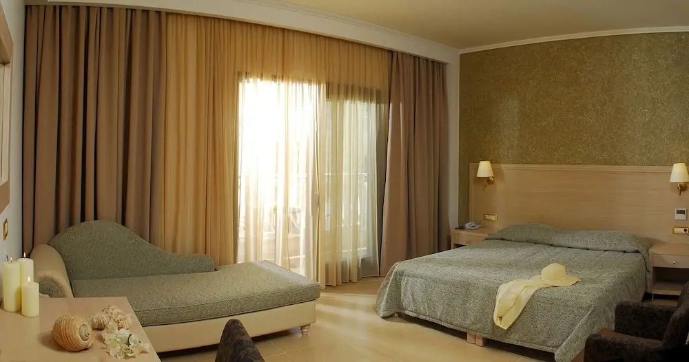 1 Bedroom Suite