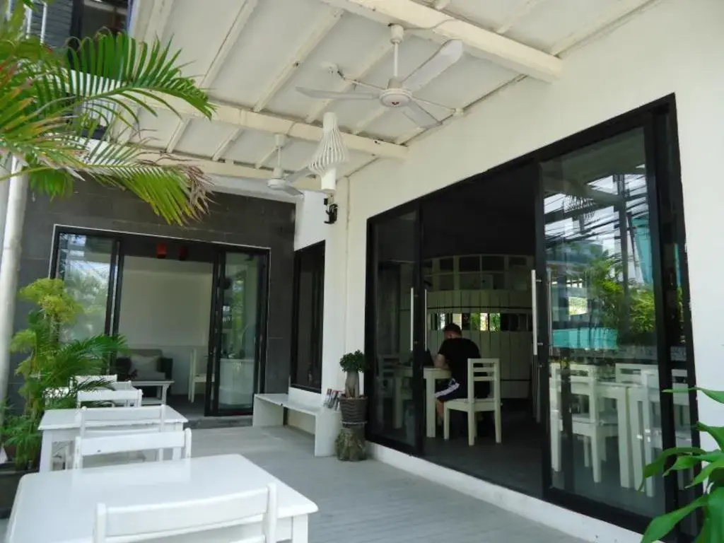 Hotel photo 23