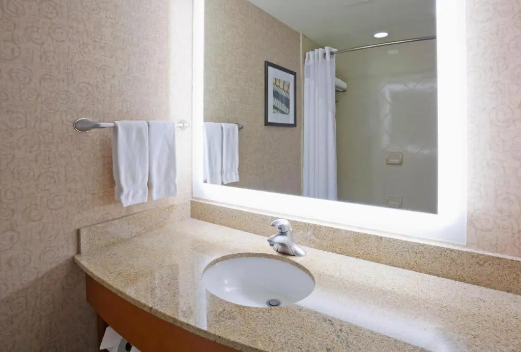 Holiday Inn Hotel & Suites Maple Grove Nw Mpls-Arbor Lks by IHG - Chambres