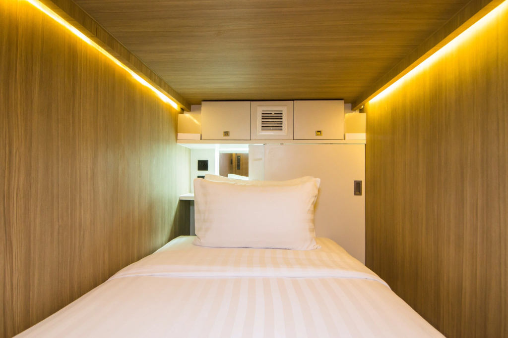 Capsule Suite