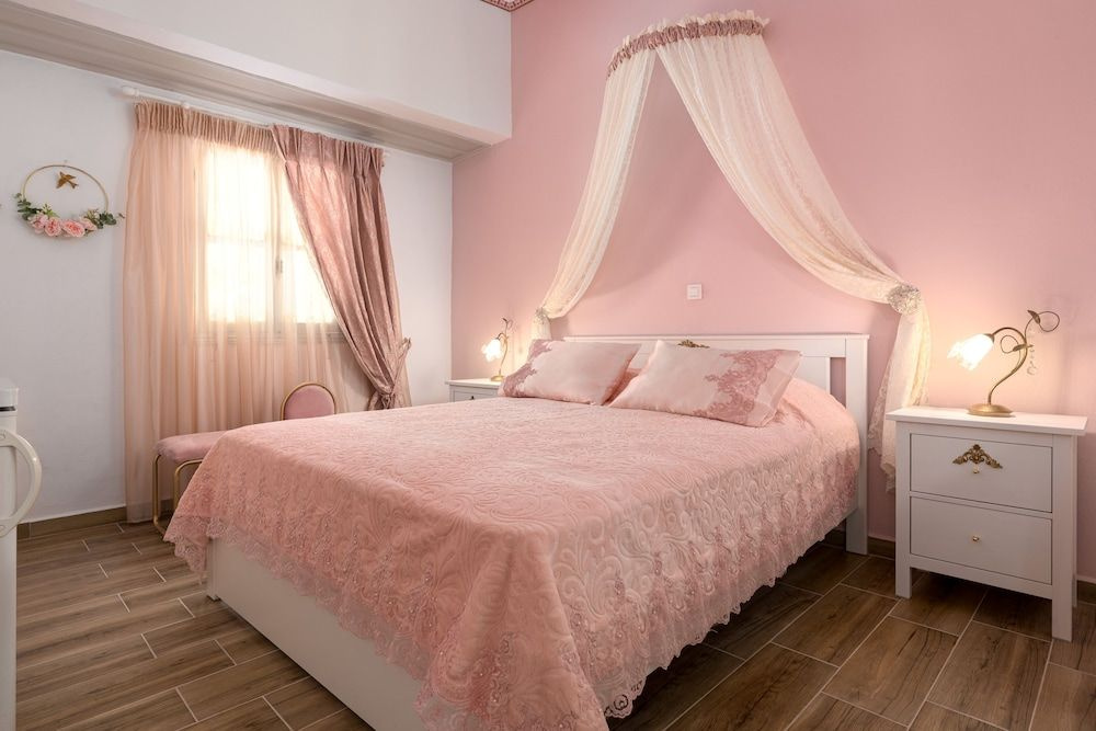 Marikas Deluxe Rooms - Général