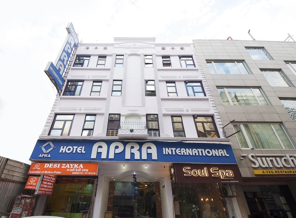 Hotel Apra International in Delhi