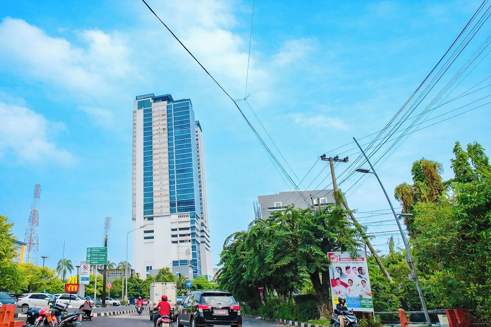 Modern Look Studio At The City Square Surabaya Apartment