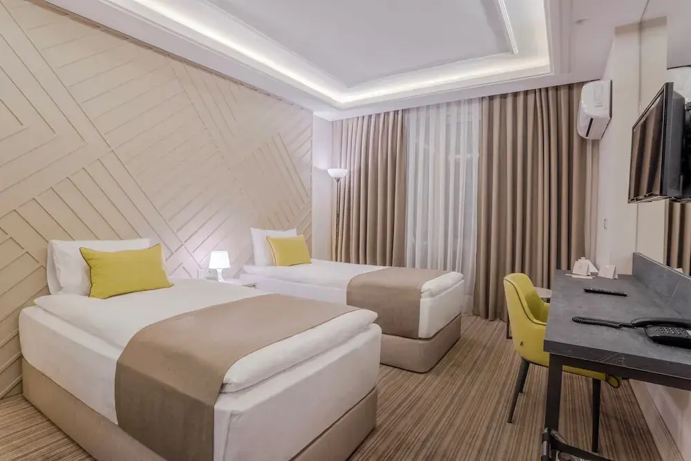 Standard Double room (twin beds)
