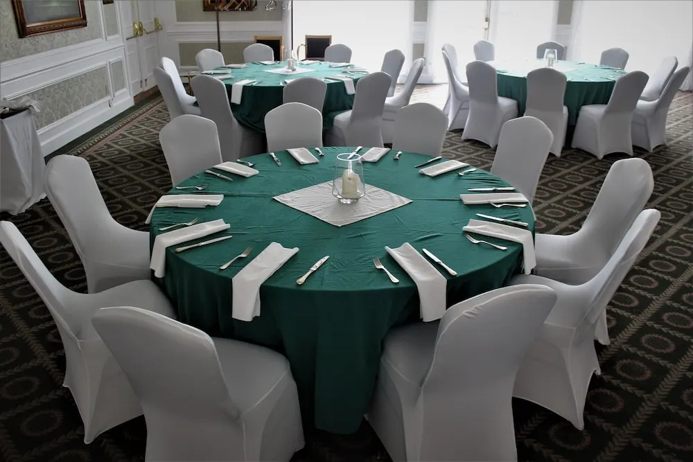 Phoenix Inn Resort - Général