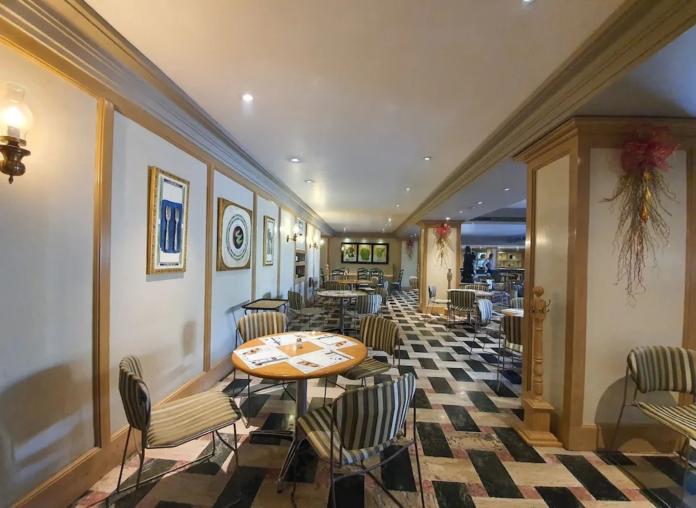 Hotel La Estancia - фото 23