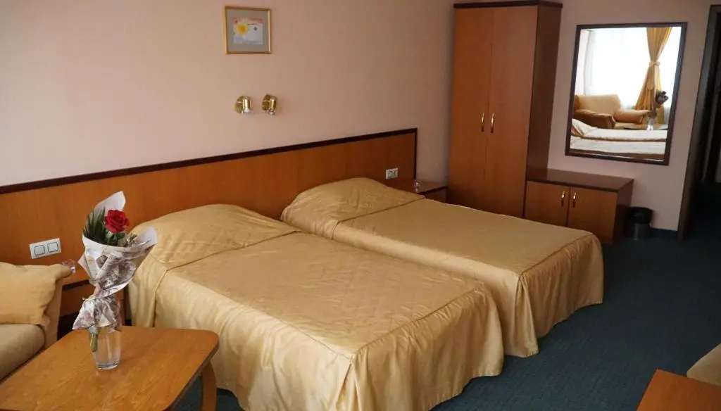 Troyan Plaza - Chambres