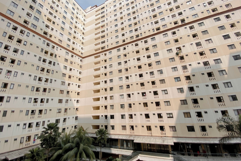 Good Deal And Comfy 2Br Kebagusan City Apartment