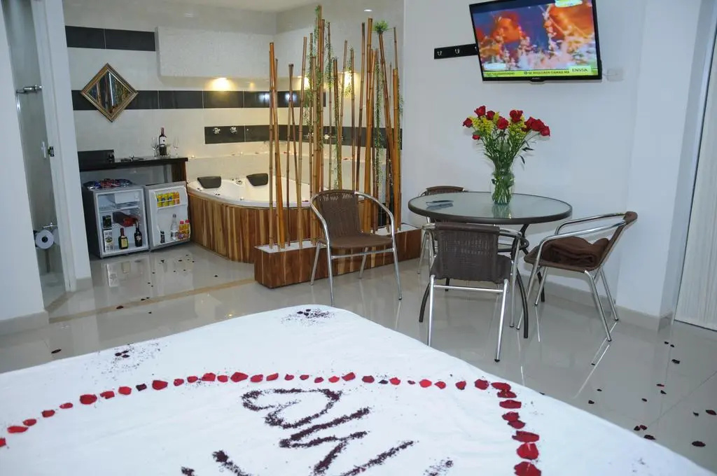Hotel photo 12