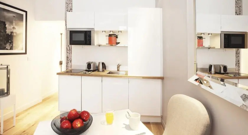 The Residence - Luxury 3 Bedroom Paris Center 2
