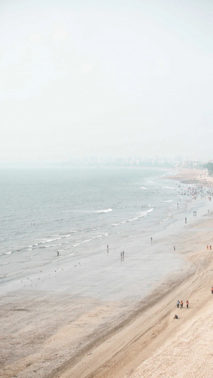 Beach & Waterfront