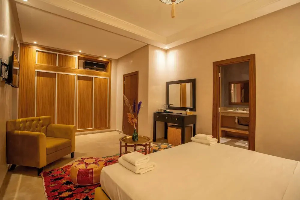 Royal room