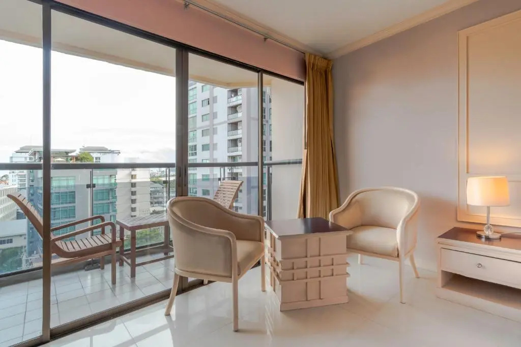 Mike Beach Resort Pattaya - Chambres
