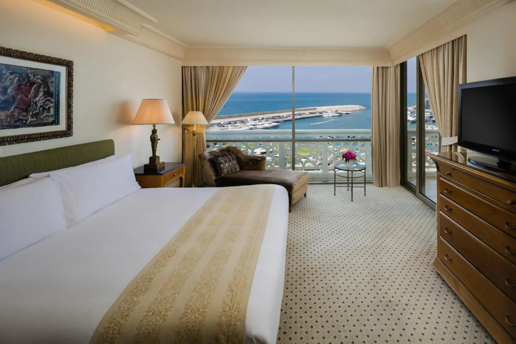 InterContinental Phoenicia Beirut by IHG - фото 42