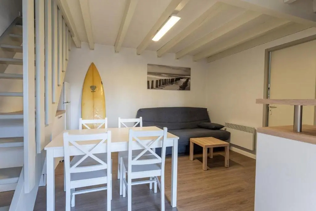 2 Bedrooms Duplex Apartment