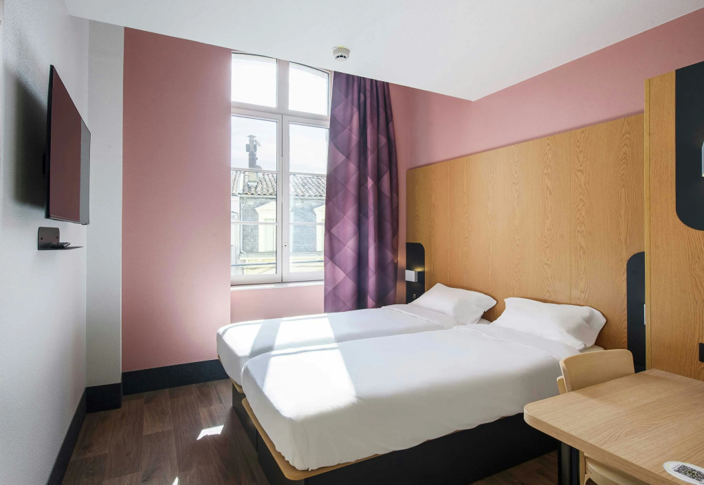 Voir la photo 3 — B&B HOTEL Castres Centre Gambetta