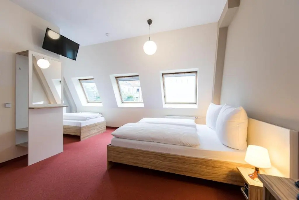 Classic Triple room