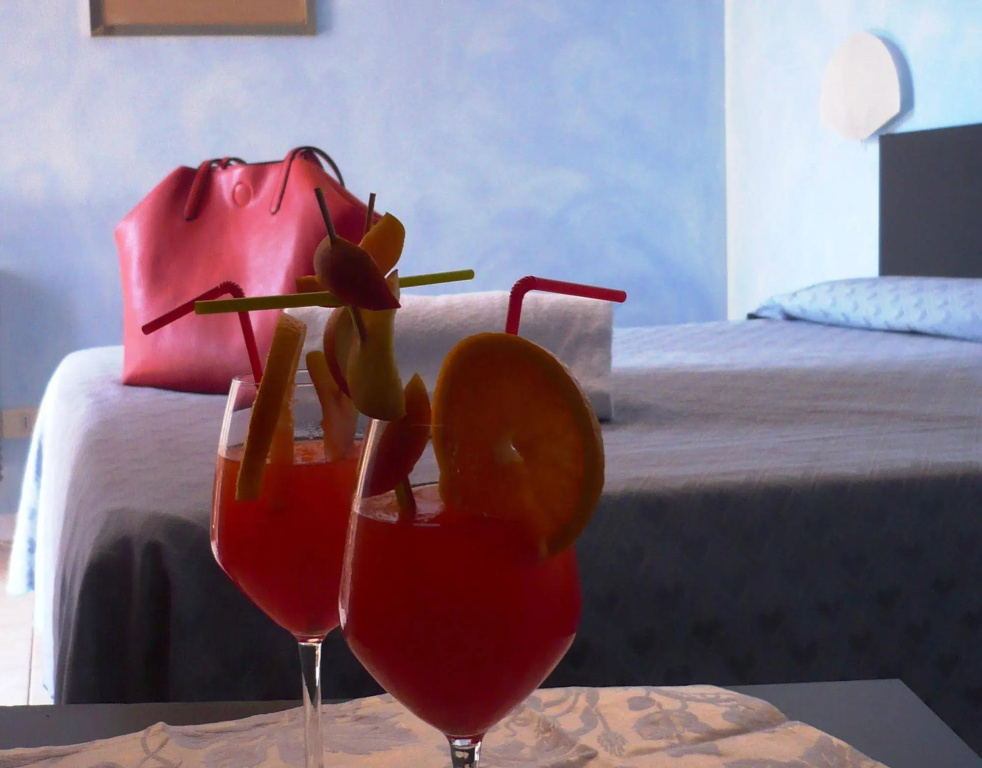 Food & Beverage
