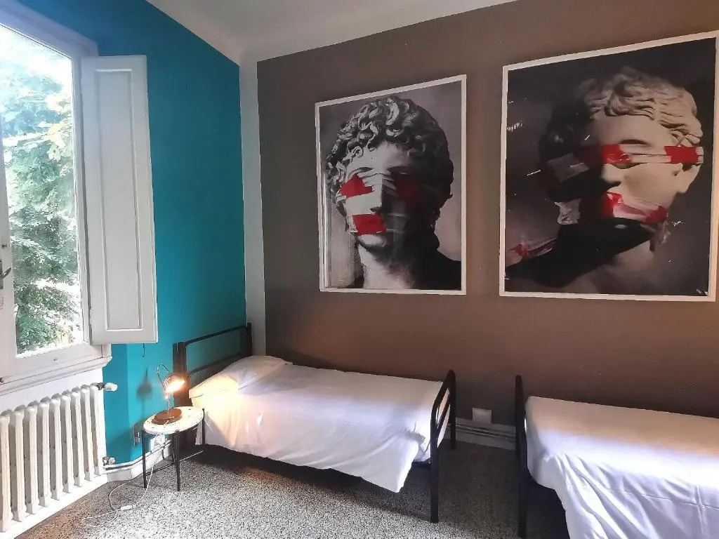 Bed in Dorm