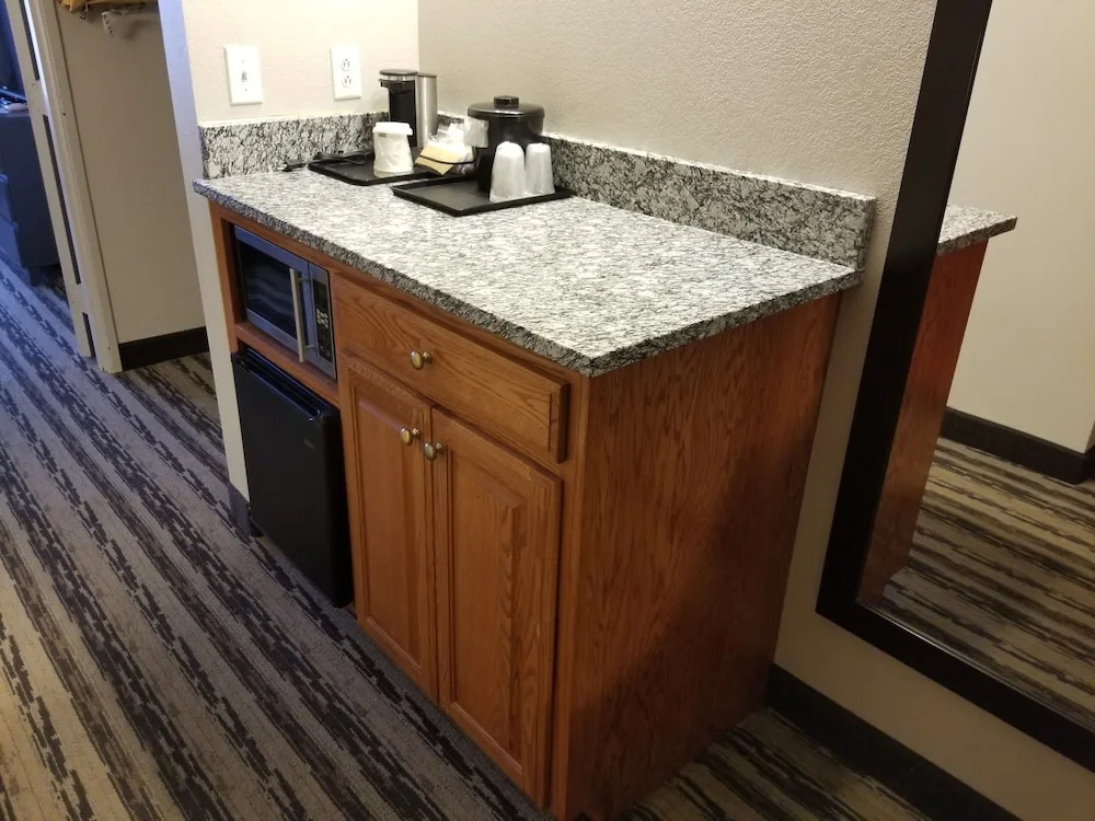 Country Inn & Suites by Radisson, Nashville Airport East, TN - Chambres