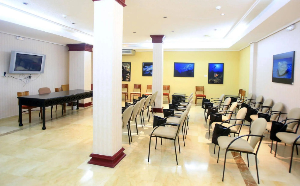 Klayman Olivina Aparthotel - Général