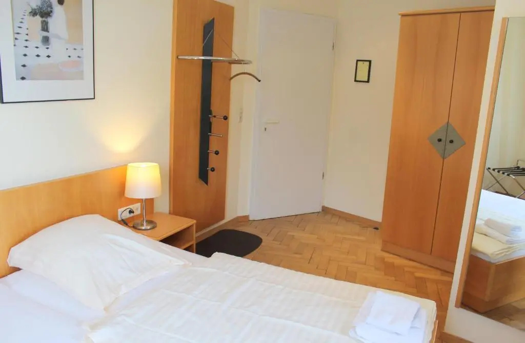 Hotel Schiller - Chambres