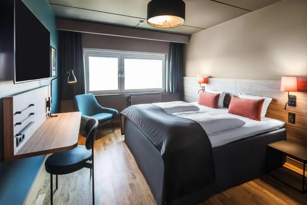 Superior Double room (full double bed)