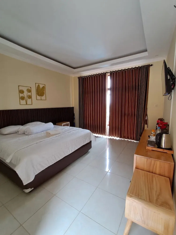 Teras Kaca — 5