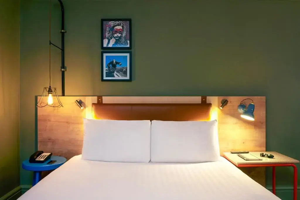 Bristol Grand Hotel By Sunday - Chambres