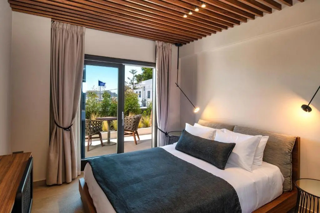 Superior Double room (full double bed)