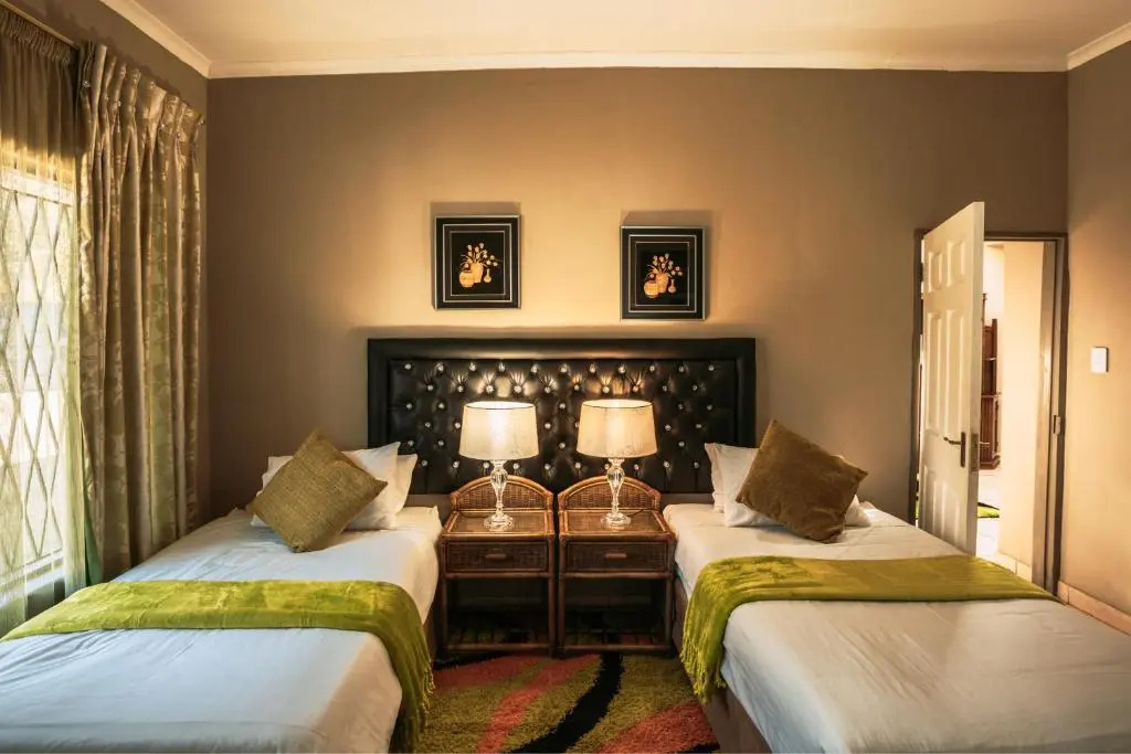 Standard Double room (twin beds)
