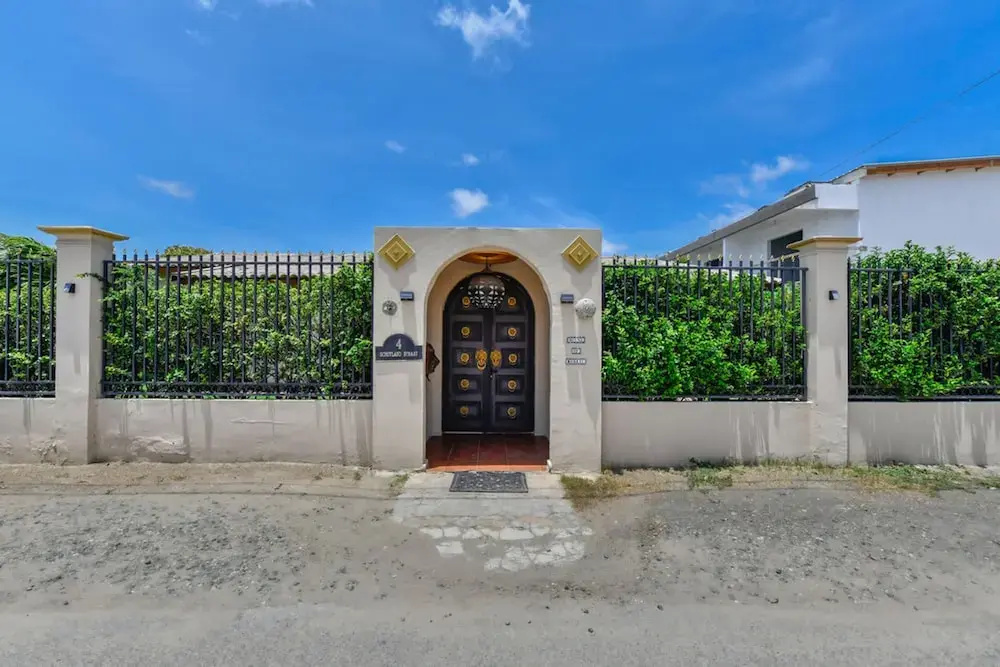 House of Mosaic Aruba - Unique Experience