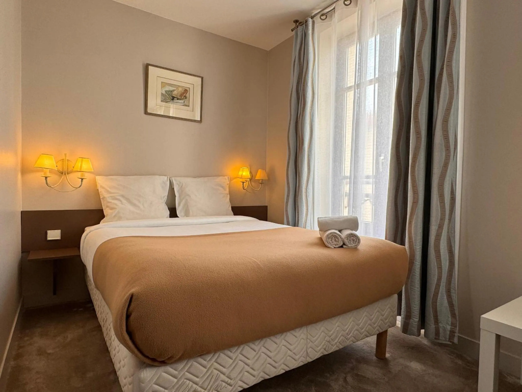 Voir la photo 2 — Hôtel Paris Vésinet