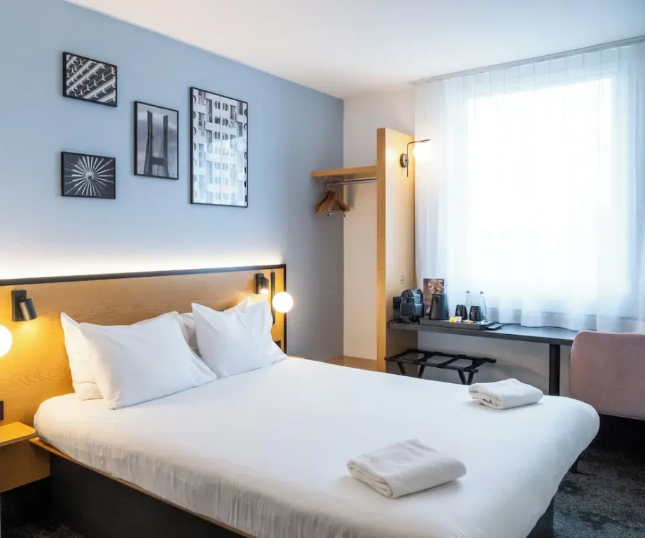 Premium room