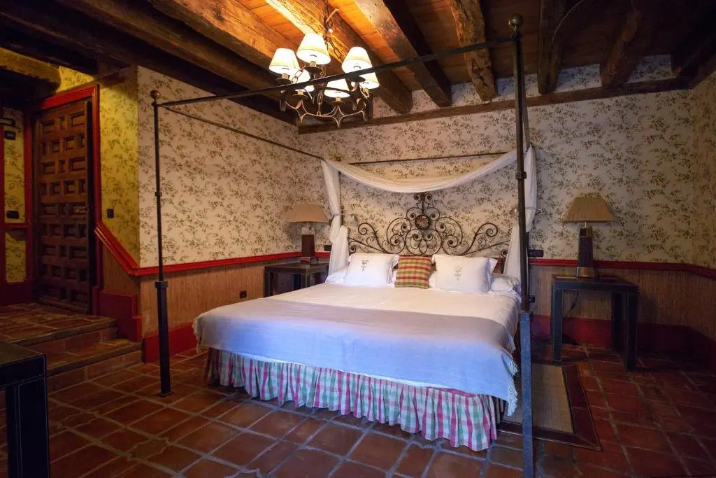 Castillo De Somaen - Chambres