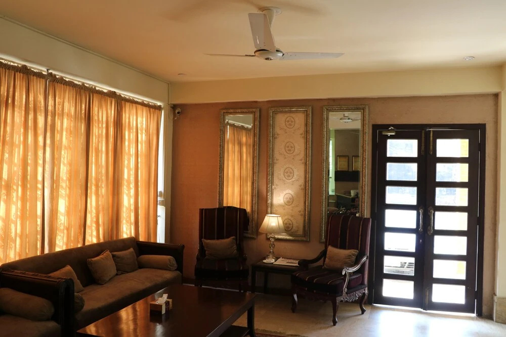 Shelton Hotel Lahore