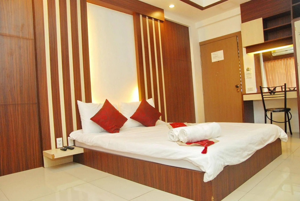 Hotel photo 1