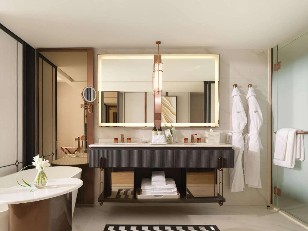Отель Fairmont Bangkok Sukhumvit в Бангкоке