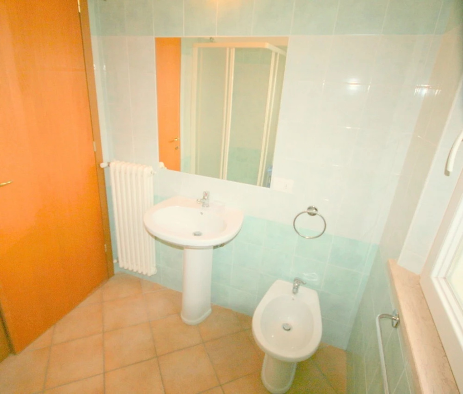 1 Bedroom Apartment with balcony