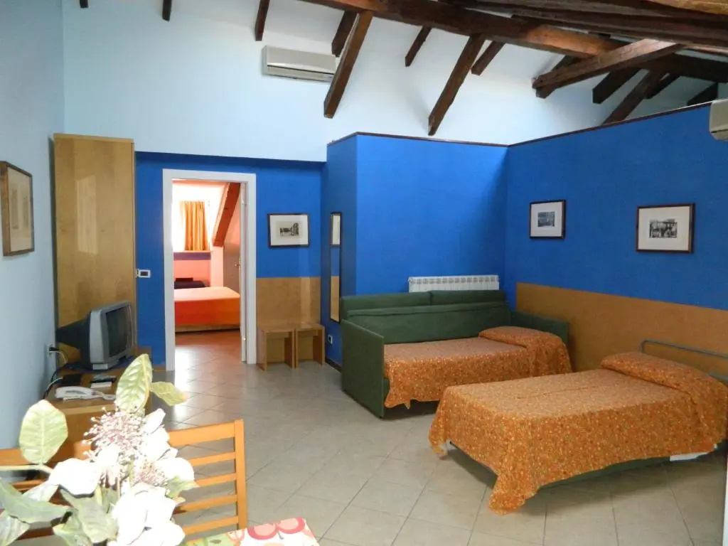 1 Bedroom Apartment