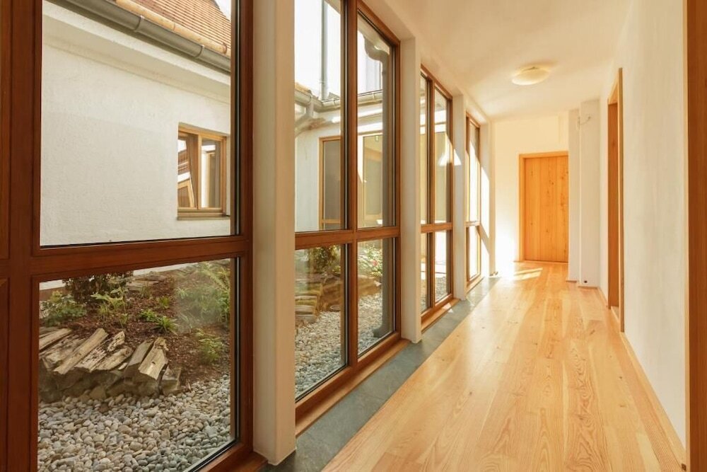 Alter Wirt in Grünwald | Bio-Restaurant & BIO-Hotel by null
