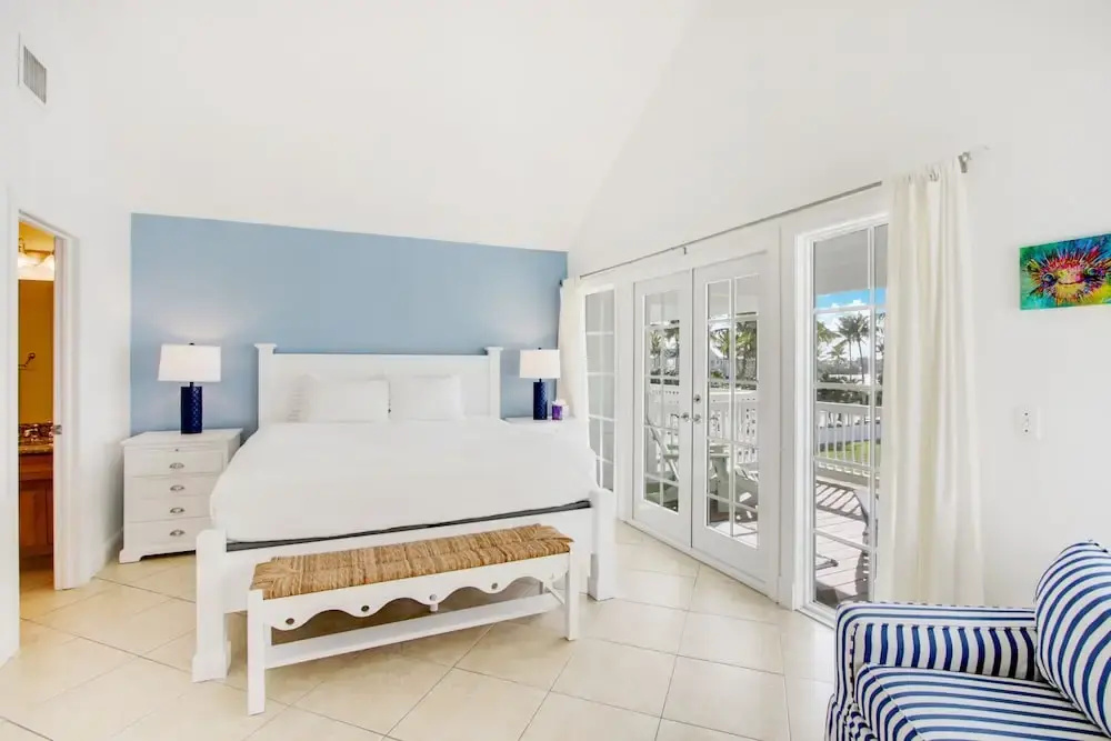 Waterfront Luxury Villa With Spectacular Sunset Views And Boat Slip 3 Bedroom Townhouse by RedAwning